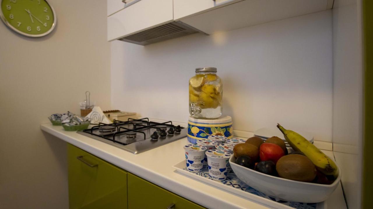 Giachi Friendly Rooms Alla Stazione Palermo Exterior photo